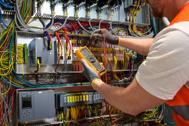 Best Circuit Breaker Repair  in Brookings, OR